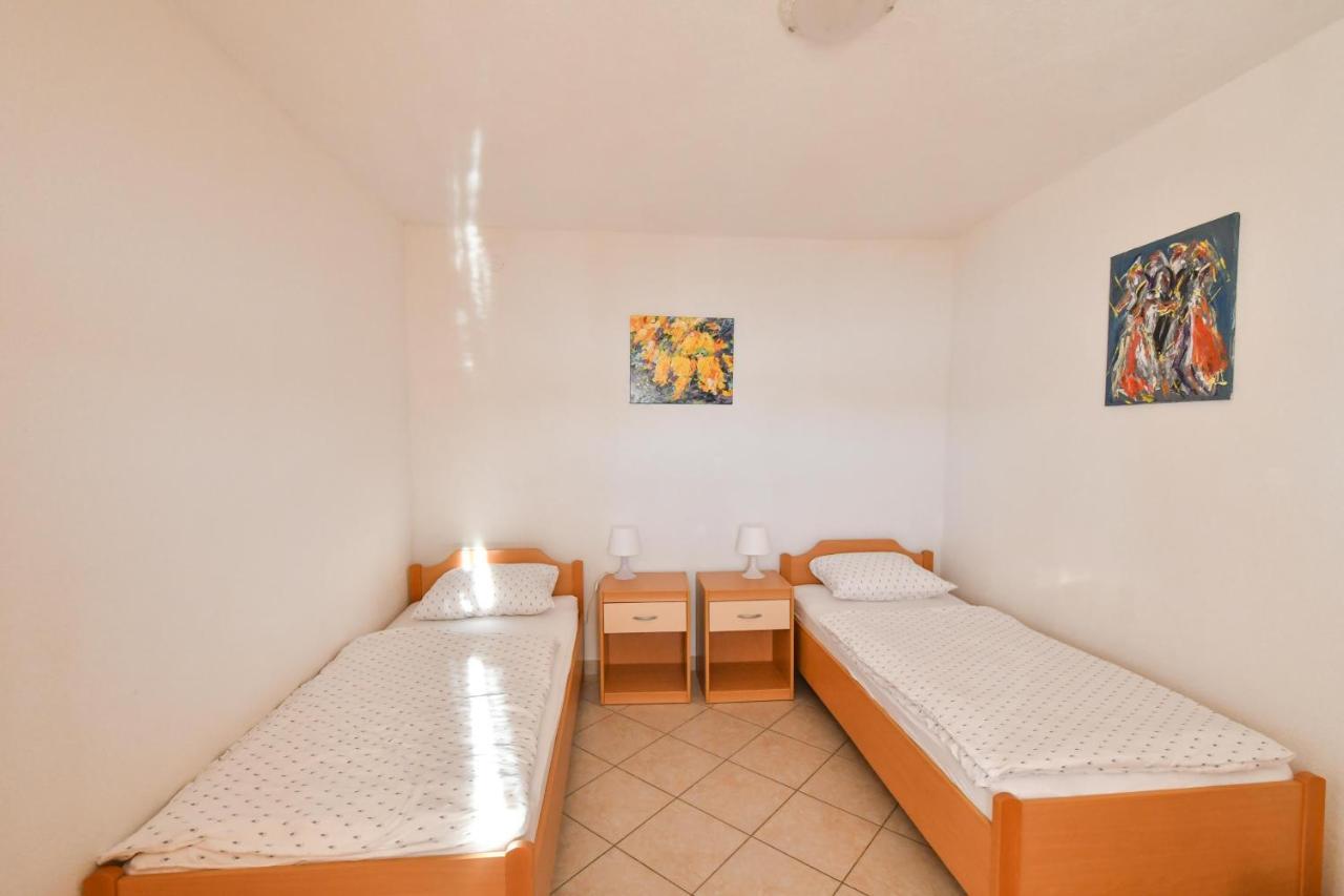 Apartments Bozenka Клек Екстер'єр фото